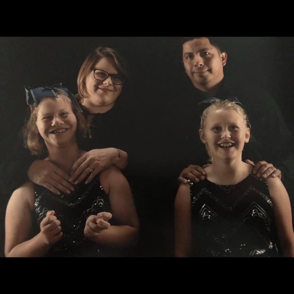 Meet your Posher, Gabriel - Picture 3 of 4